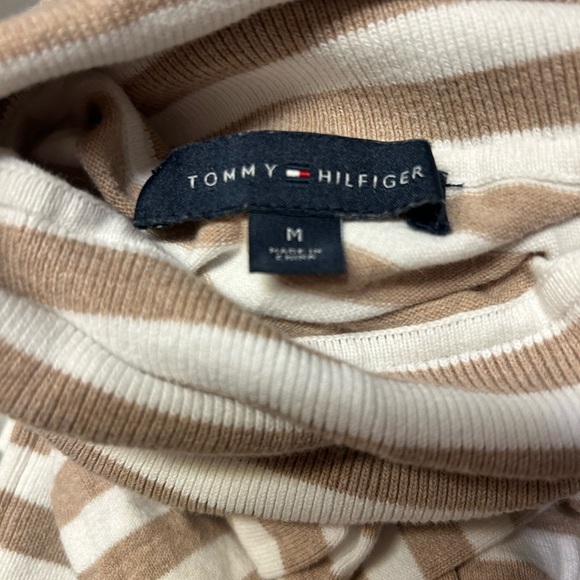 Tommy‎ Hilfiger Sweater Womens Medium Beige Striped Long Sleeve Turtle Neck Top - Picture 6 of 13